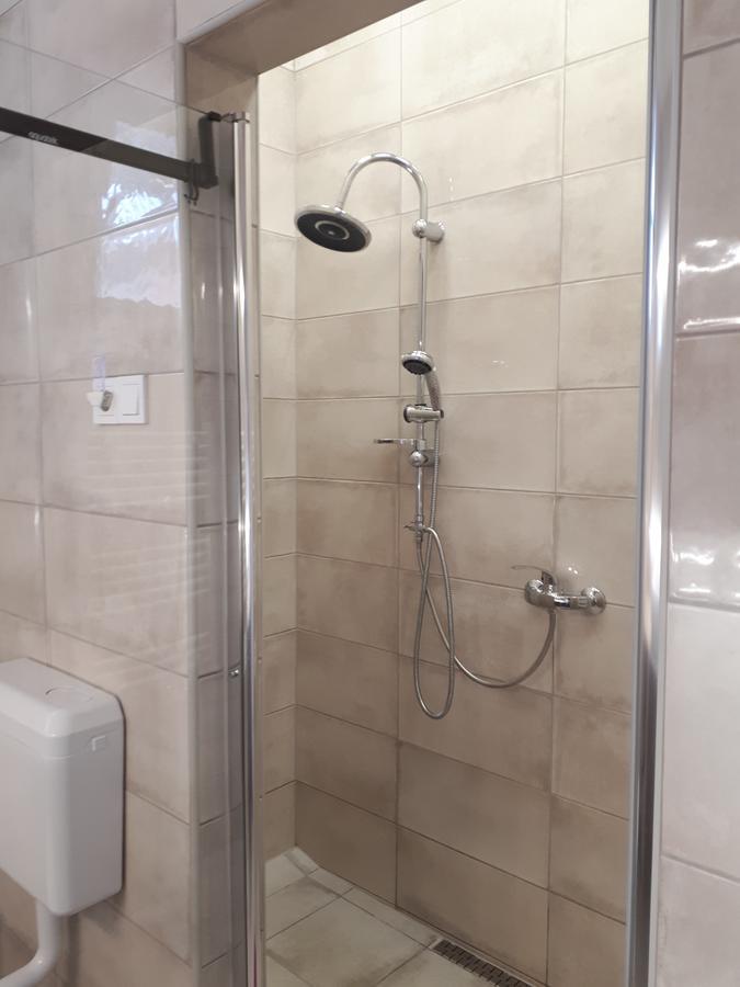 Kertvarosi Apartman II Tiszaújváros Extérieur photo